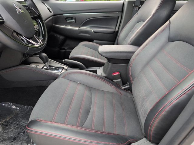 Used 2025 Mitsubishi Outlander Sport AWD image 24