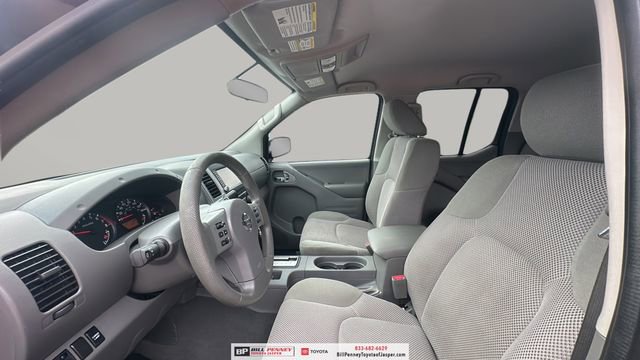 Used 2019 Nissan Frontier SV image 11