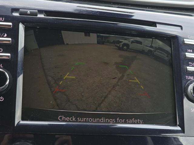 Used 2023 Nissan Murano SV image 16