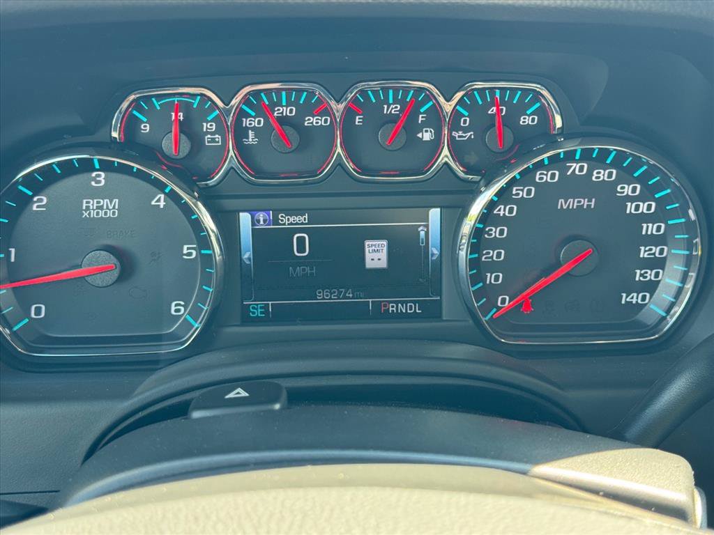 Used 2019 Chevrolet Suburban LT RWD image 20
