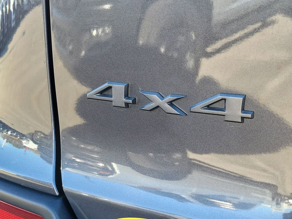 Used 2022 Jeep Cherokee Trailhawk w/ Technology Group B image 40