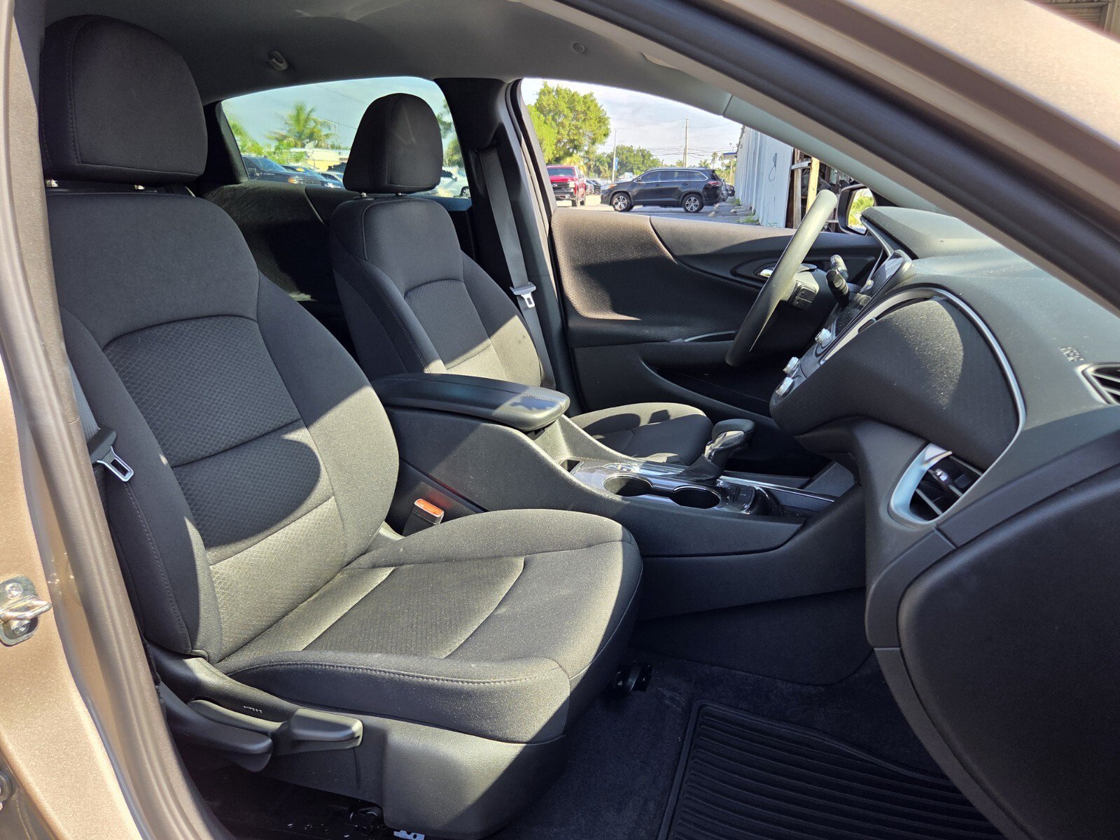 Certified 2023 Chevrolet Malibu LT FWD image 18