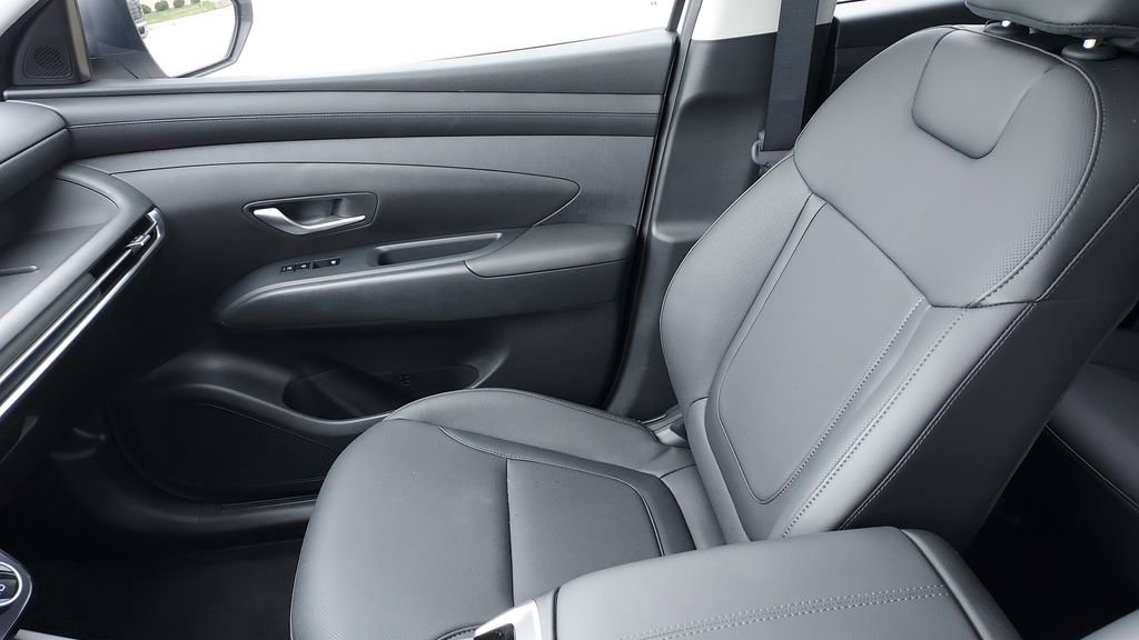 Certified 2026 Hyundai Tucson SEL FWD image 17