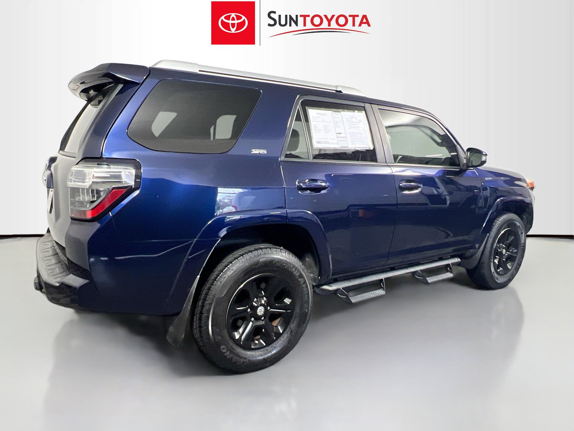 Used 2018 Toyota 4Runner SR5 Premium image 4