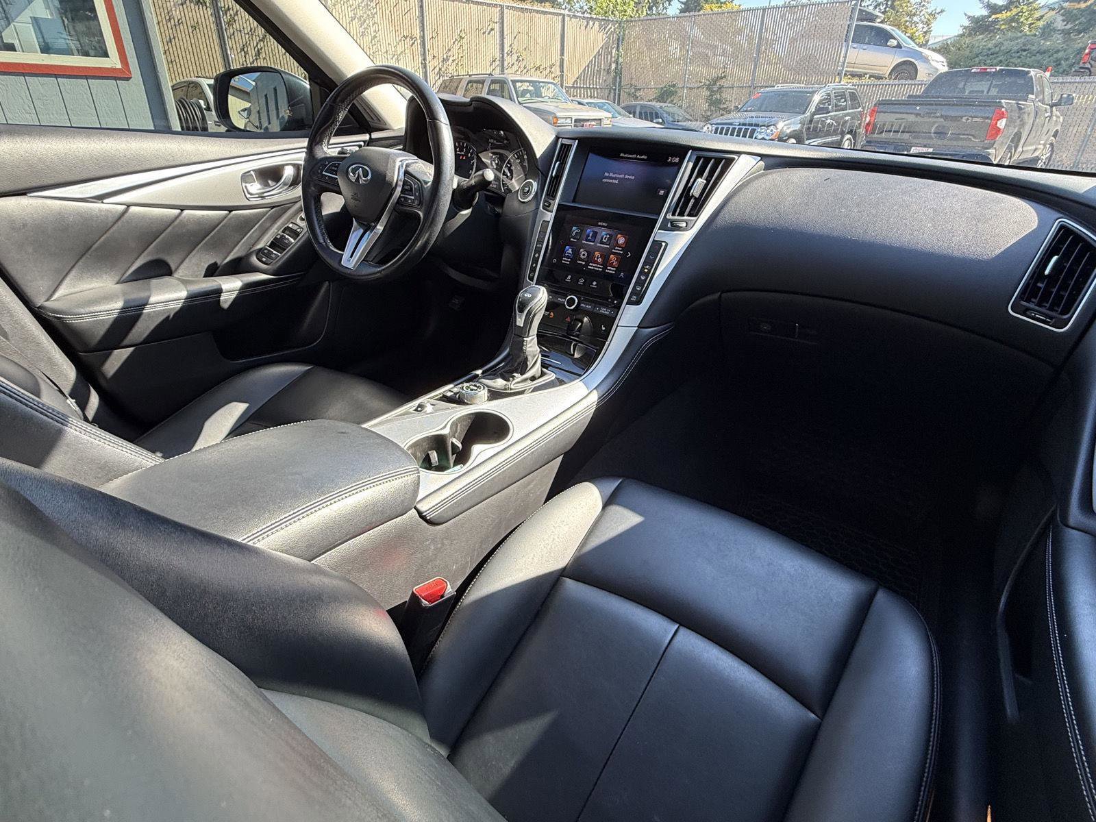 Used 2021 INFINITI Q50 Luxe image 23