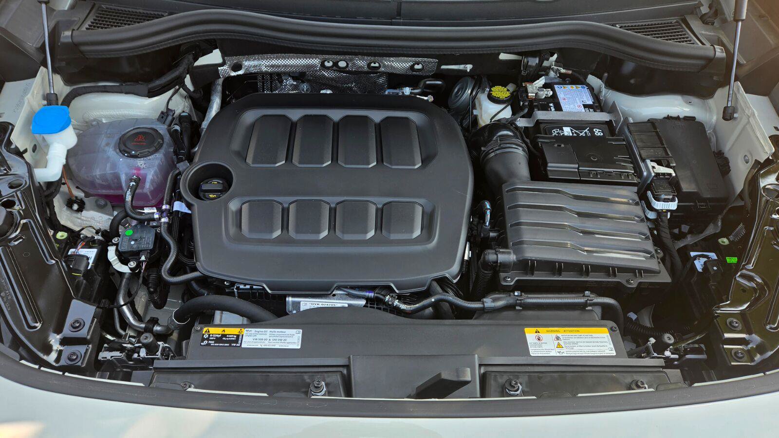 New 2027 Volkswagen Tiguan SEL R-Line AWD/4WD image 56