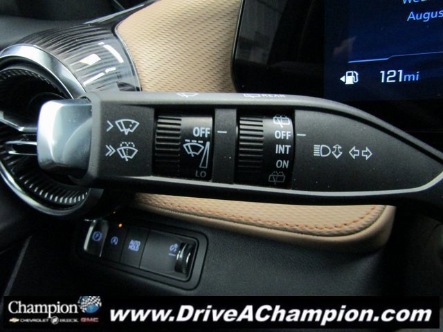 Certified 2026 Chevrolet Equinox ACTIV w/ LPO, Floor Liner Package image 23