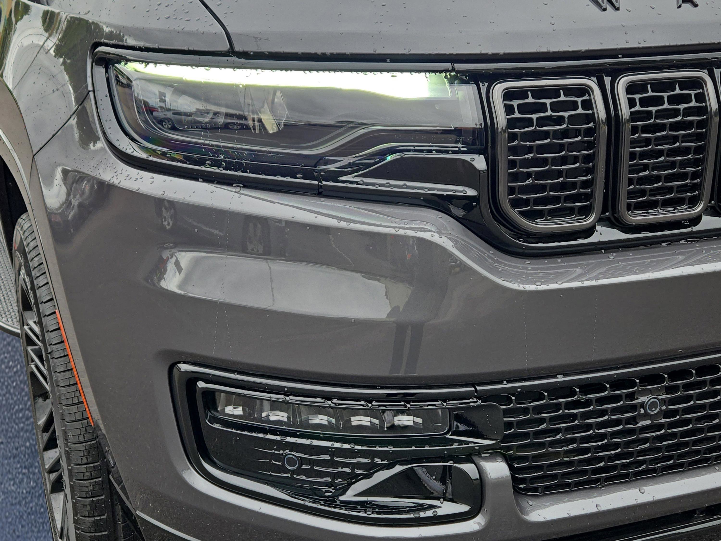 New 2025 Jeep Wagoneer L Series II w/ Premium Group I image 3