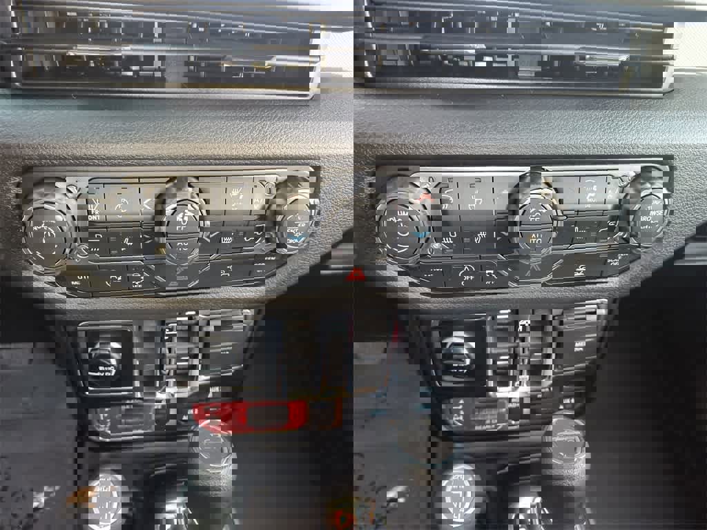 New 2026 Jeep Gladiator Sport image 18