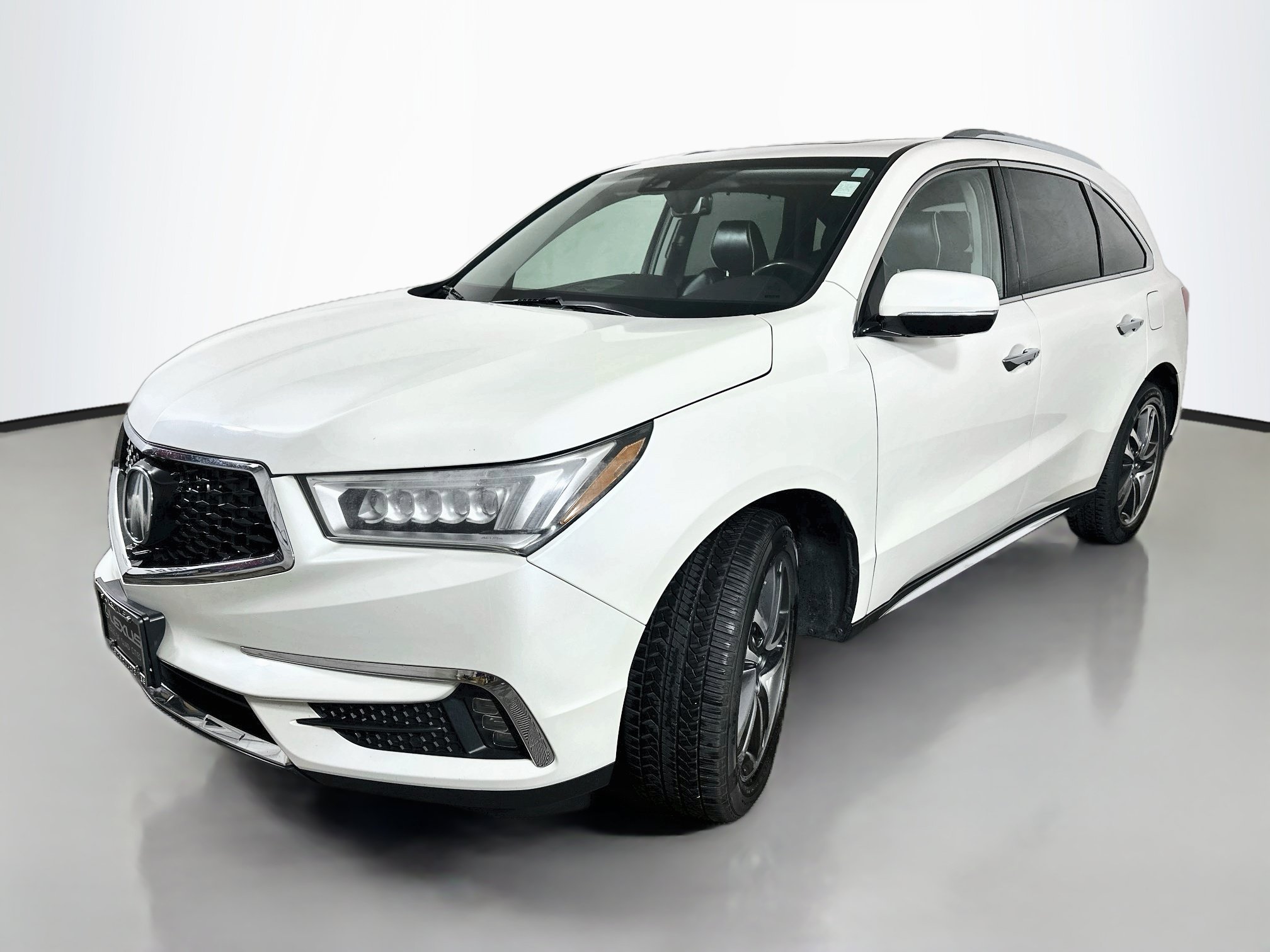 Used 2017 Acura MDX SH-AWD image 3