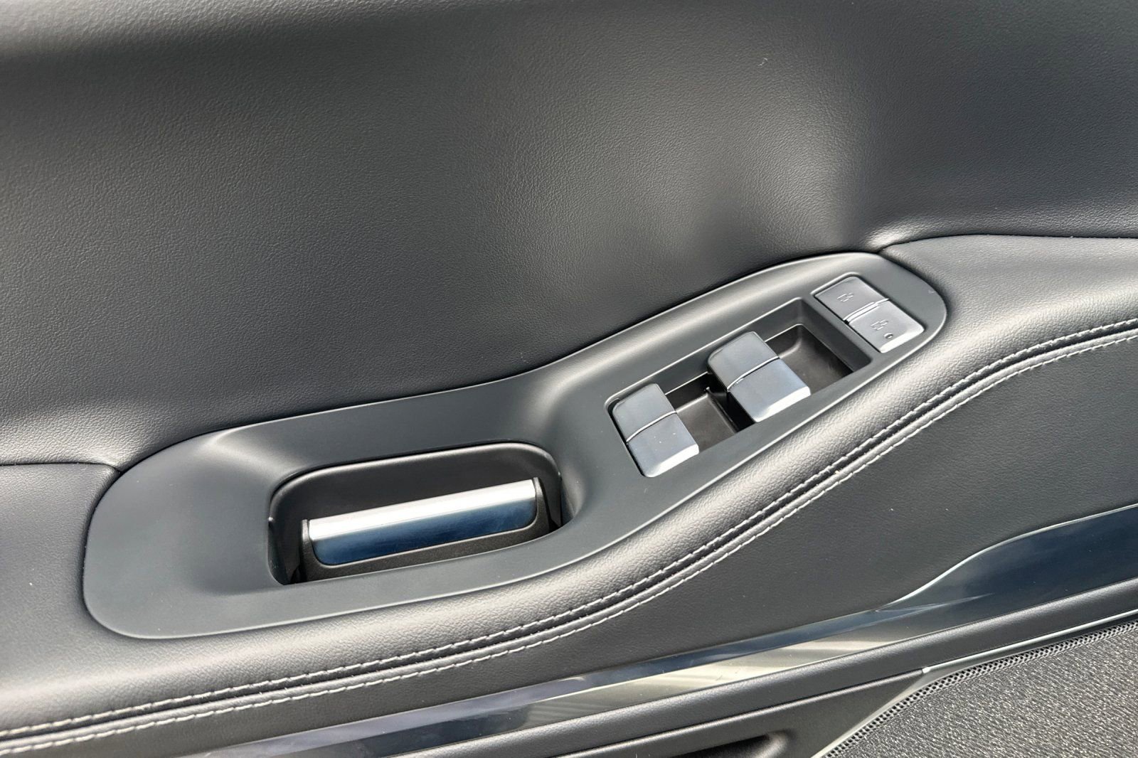 New 2025 Lincoln Navigator Reserve image 9