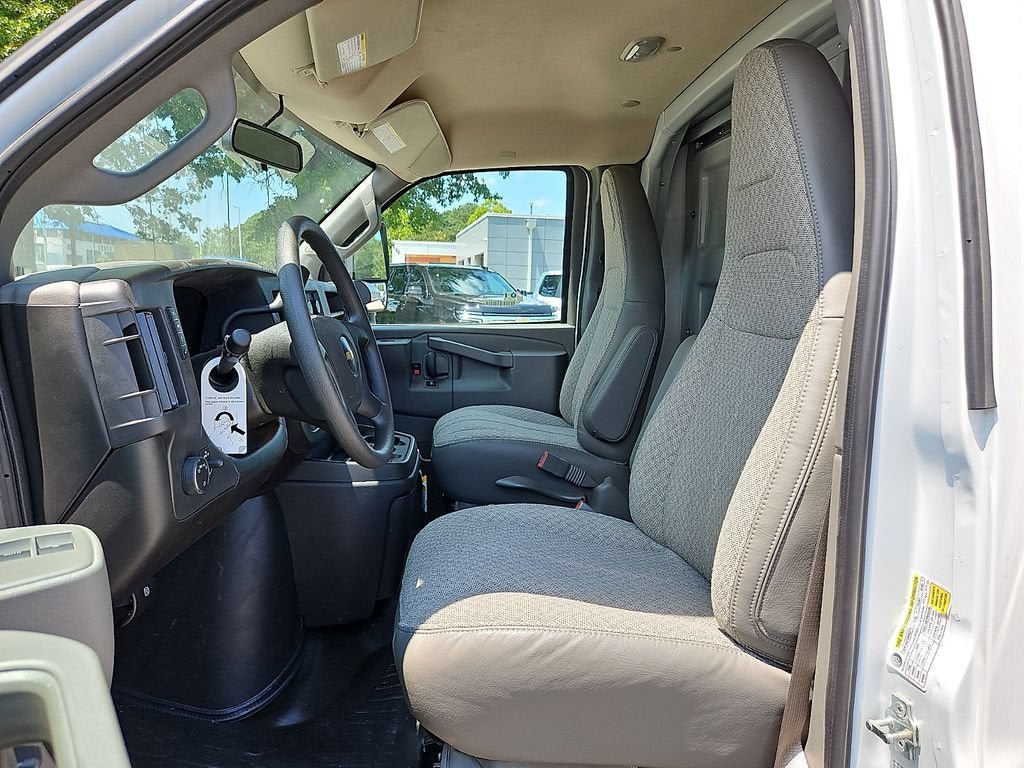 New 2025 Chevrolet Express 3500 w/ Power Convenience Package RWD image 8