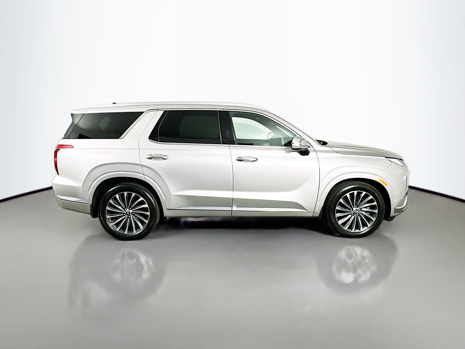 Used 2025 Hyundai Palisade Calligraphy AWD/4WD image 8