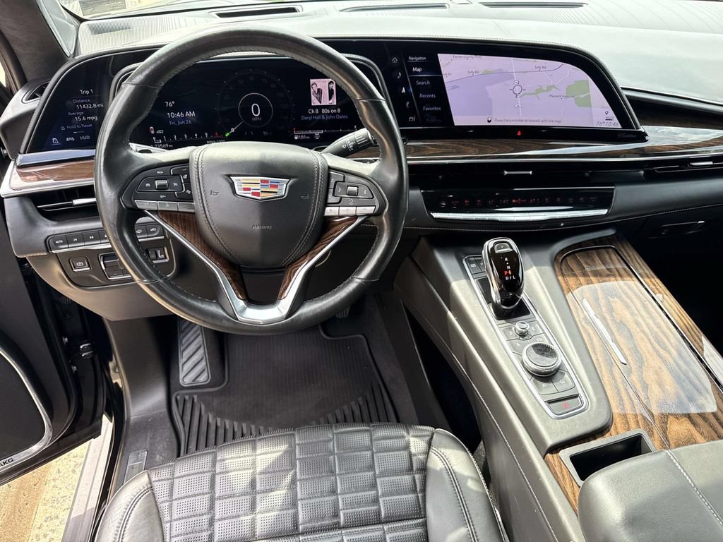Used 2021 Cadillac Escalade ESV Sport Platinum w/ LPO, ONYX Package AWD/4WD image 31