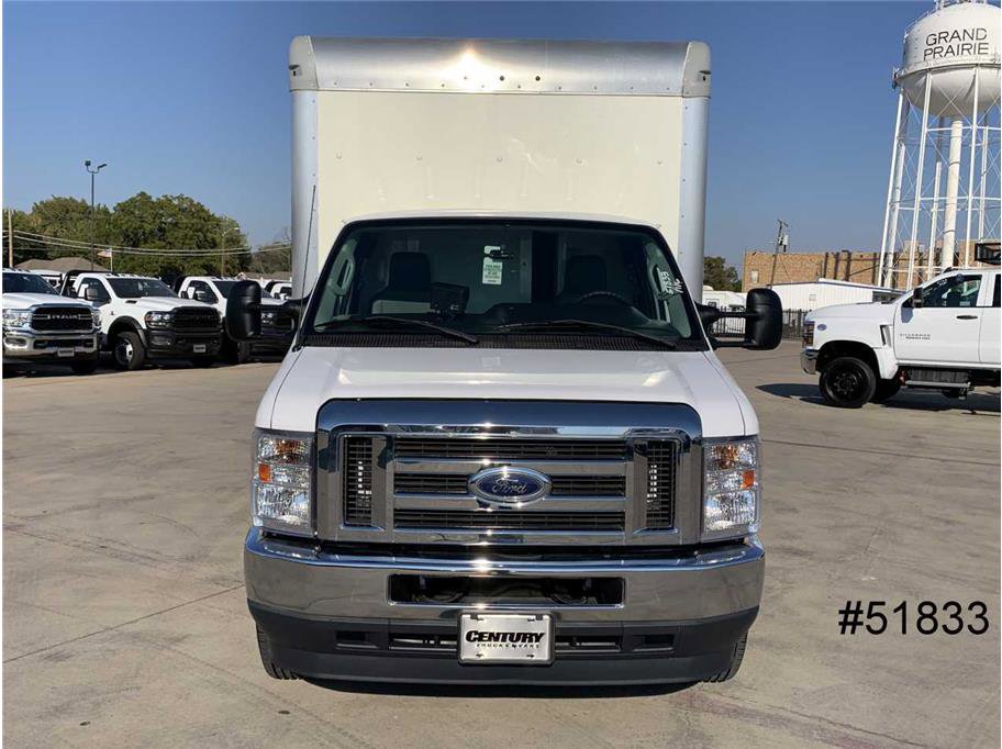 Used 2023 Ford E-450 and Econoline 450 Super Duty w/ Power Windows & Locks Group image 14