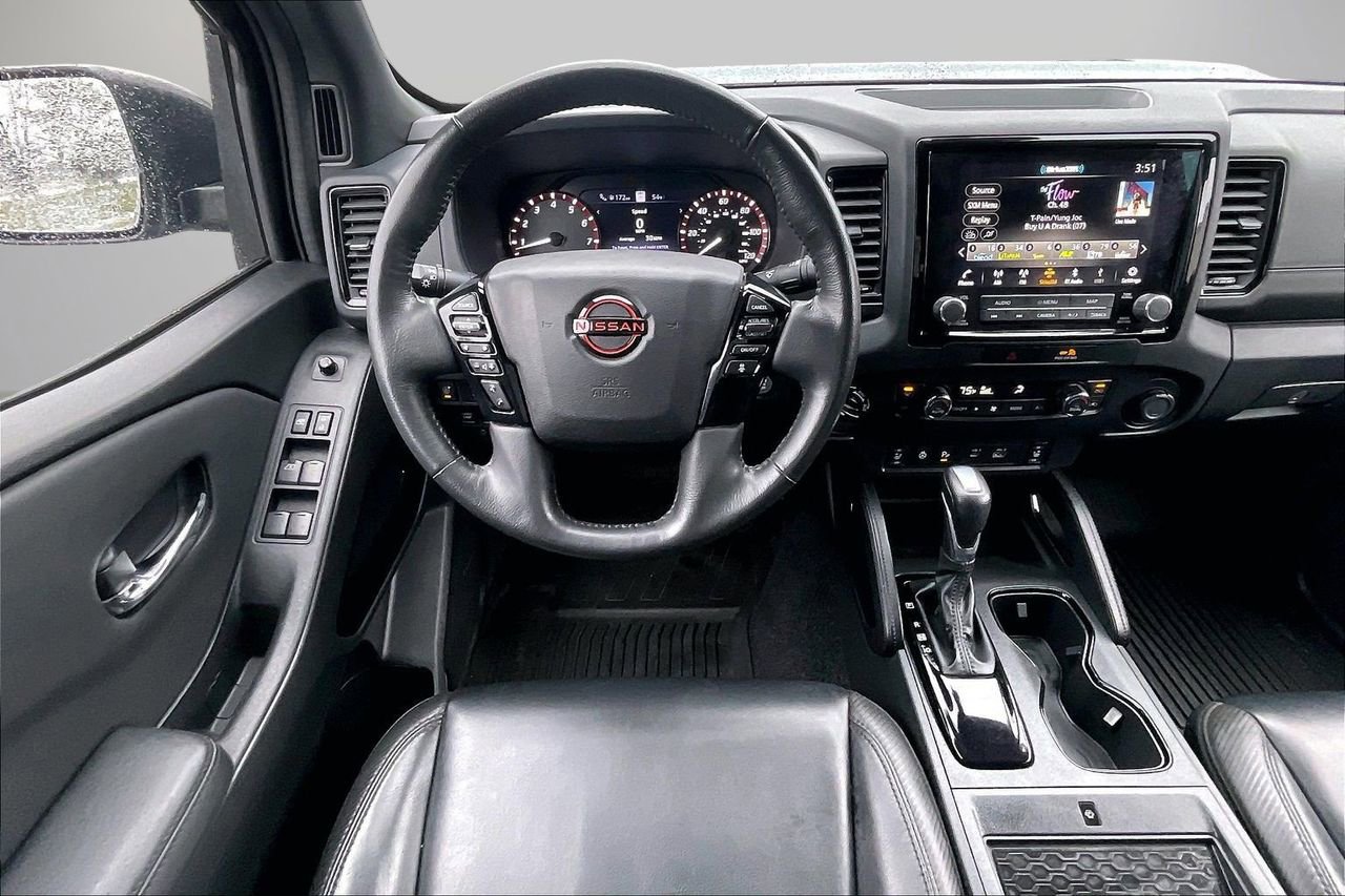 Used 2022 Nissan Frontier PRO-4X w/ Pro-4X Premium Package image 12