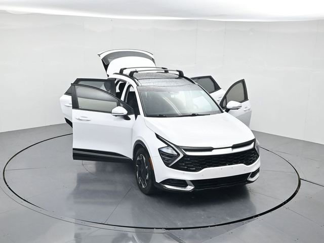 Used 2025 Kia Sportage SX image 48