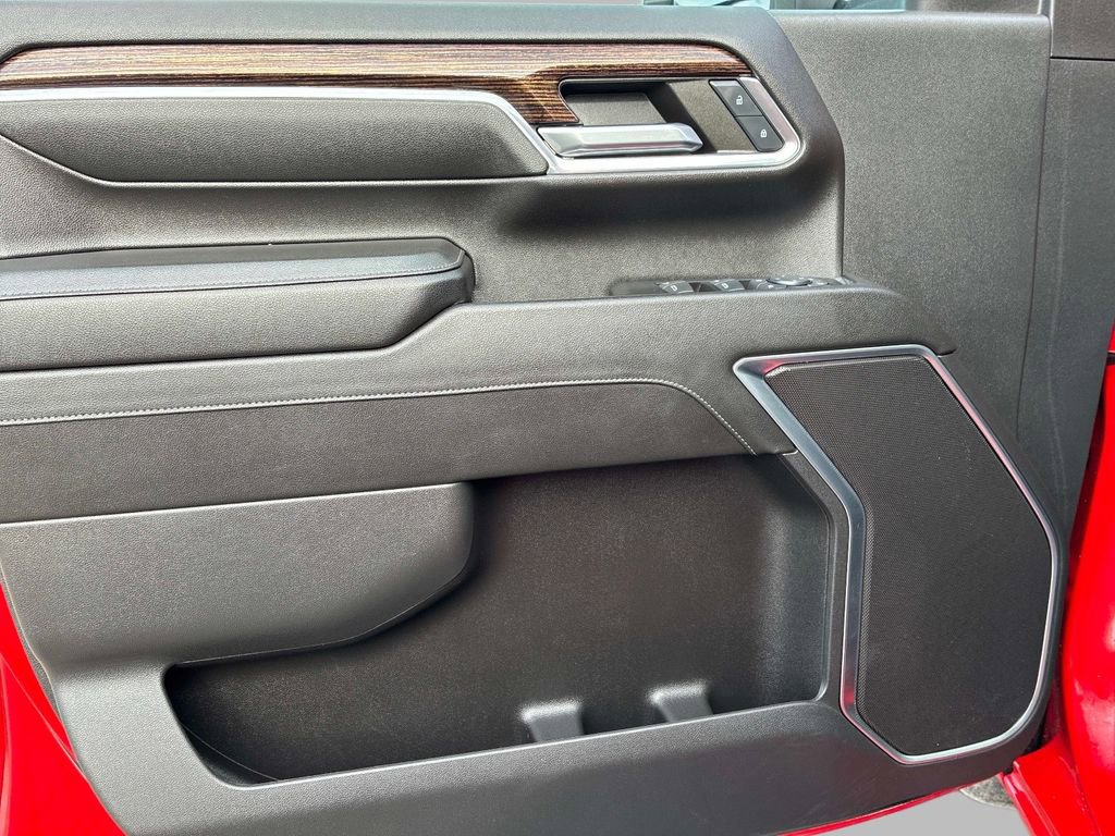 Used 2024 GMC Sierra 3500 SLE w/ SLE Value Package image 21