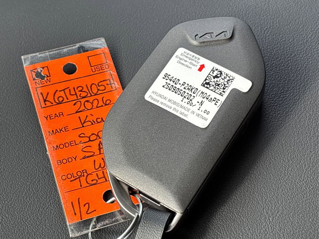 New 2026 Kia Sorento S w/ S Panoramic Sunroof Package image 31