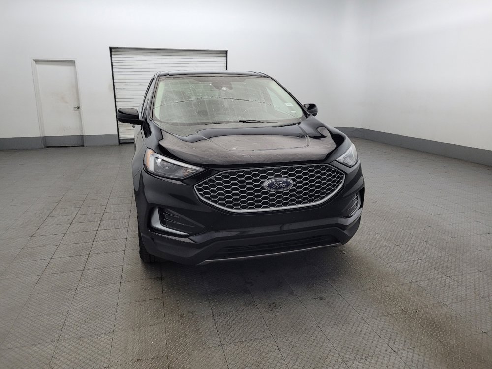 Used 2024 Ford Edge SEL image 14
