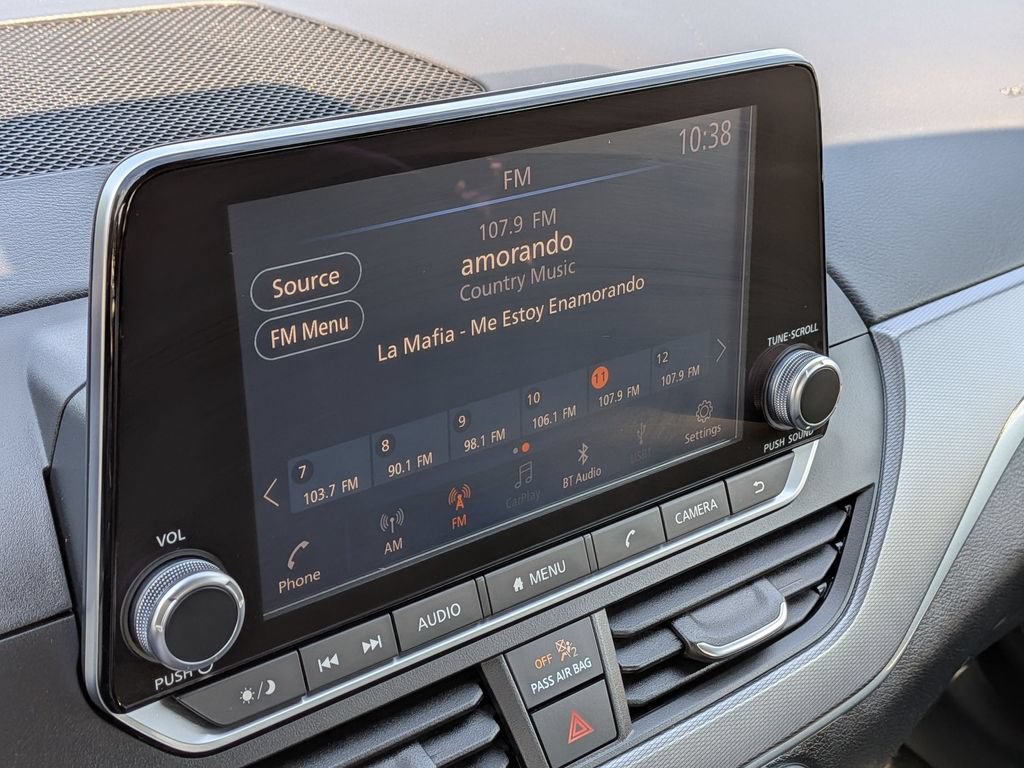 Used 2024 Nissan Altima 2.5 SR FWD image 9