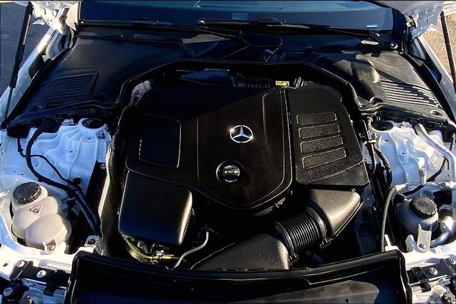 Used 2025 Mercedes-Benz C 300 4MATIC Sedan image 26