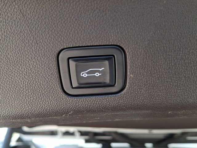 Used 2022 Chevrolet Tahoe Z71 image 26