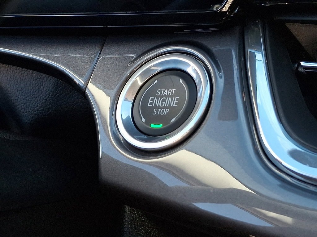 Used 2026 Chevrolet Trax ACTIV w/ Driver Confidence Package FWD image 30