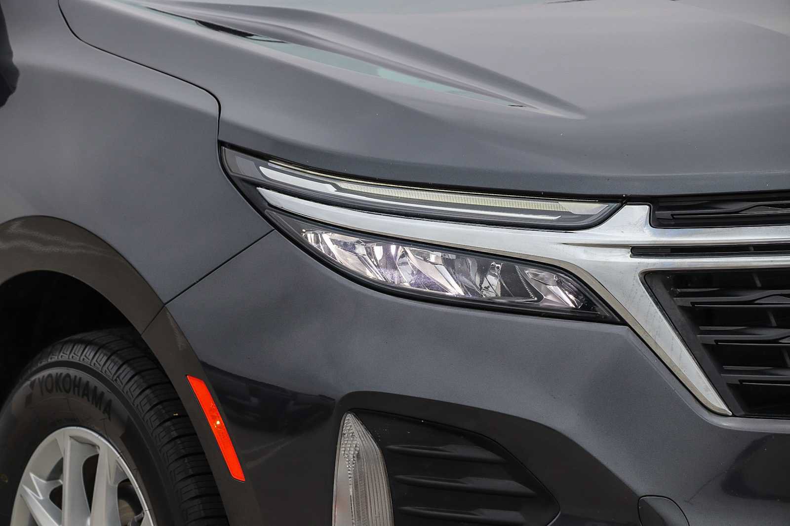 Used 2022 Chevrolet Equinox LT AWD/4WD image 4