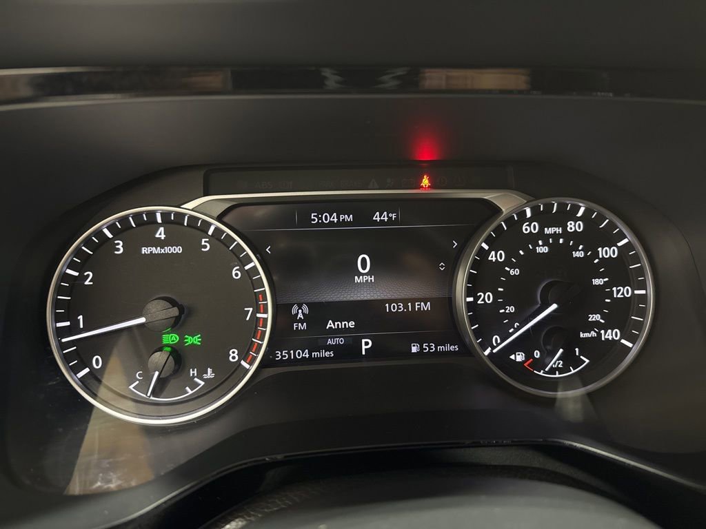 Used 2025 Nissan Pathfinder SV image 19