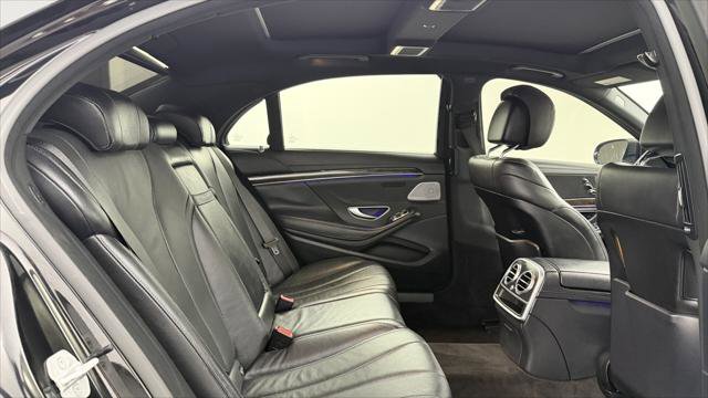 Used 2015 Mercedes-Benz S 550 Sedan image 16