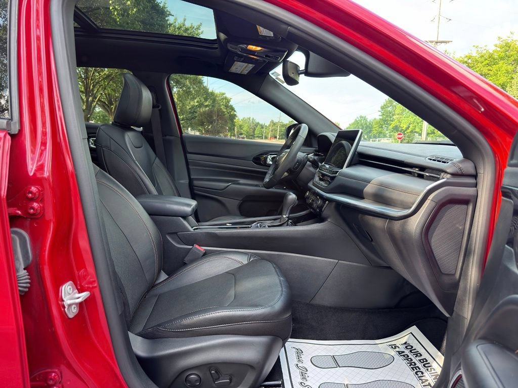 Used 2023 Jeep Compass Limited w/ Elite Group for (Red) Edition AWD/4WD image 36