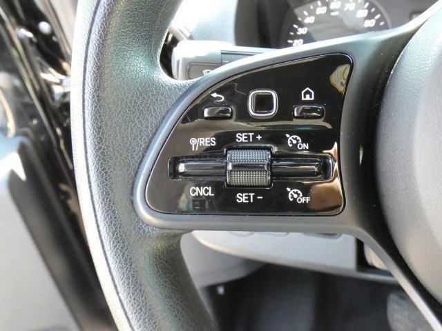 Used 2019 Mercedes-Benz Sprinter 170 image 15