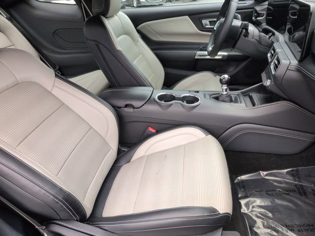 Used 2024 Ford Mustang GT Premium RWD image 31