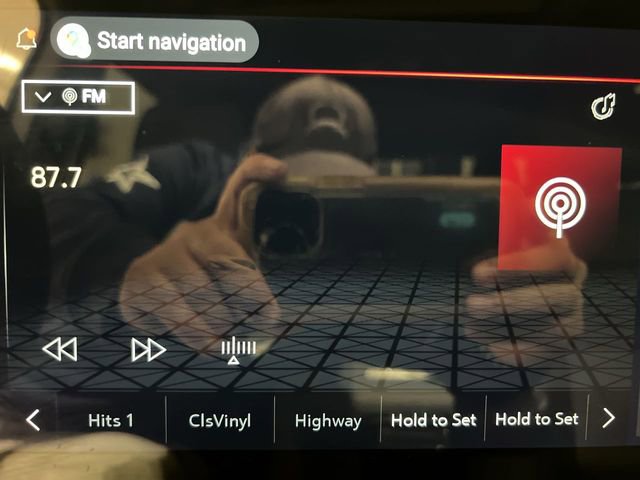 Certified 2025 GMC Sierra 3500 Denali w/ Denali Reserve Package image 12