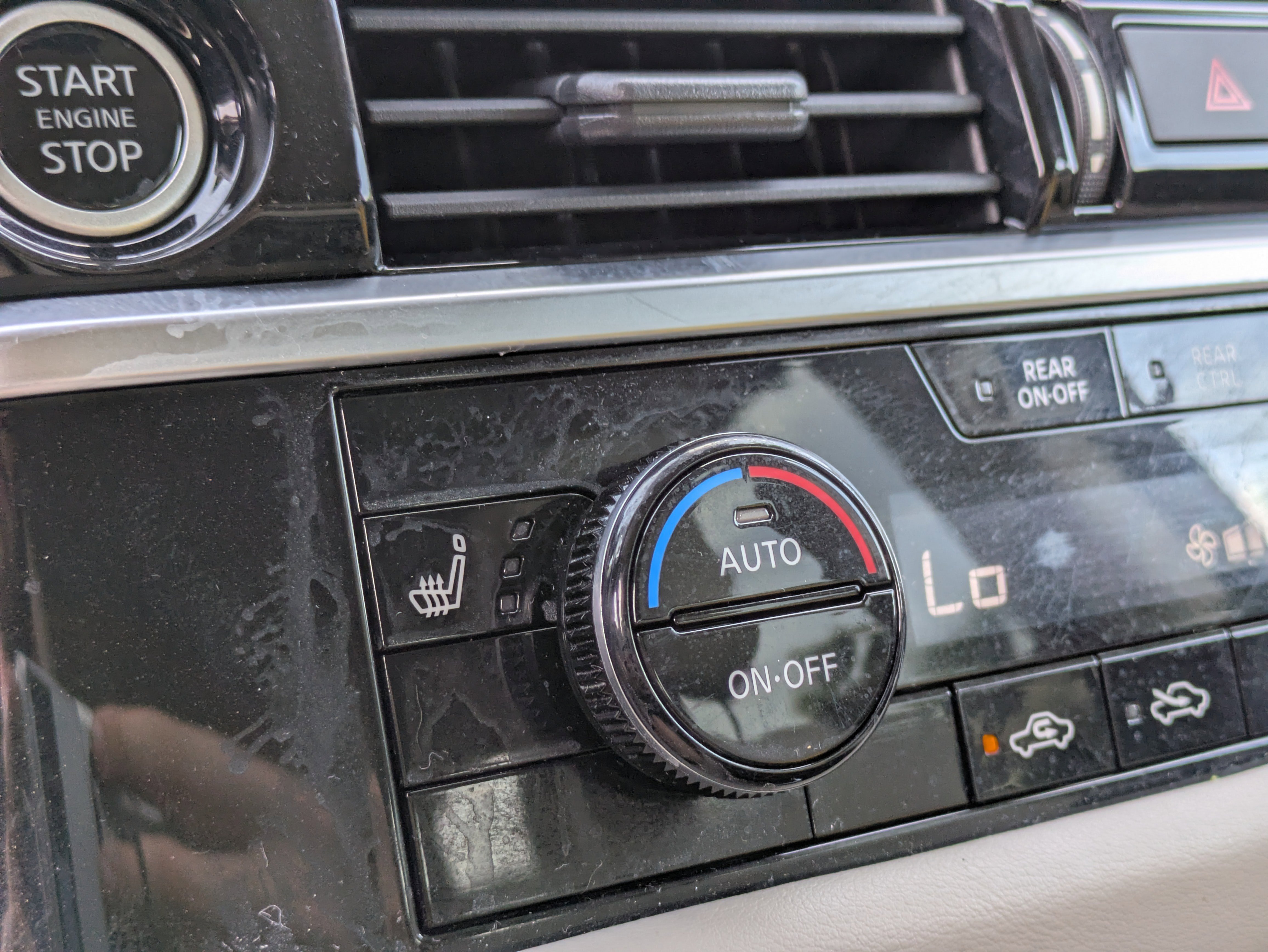 Used 2022 Nissan Pathfinder SL image 30