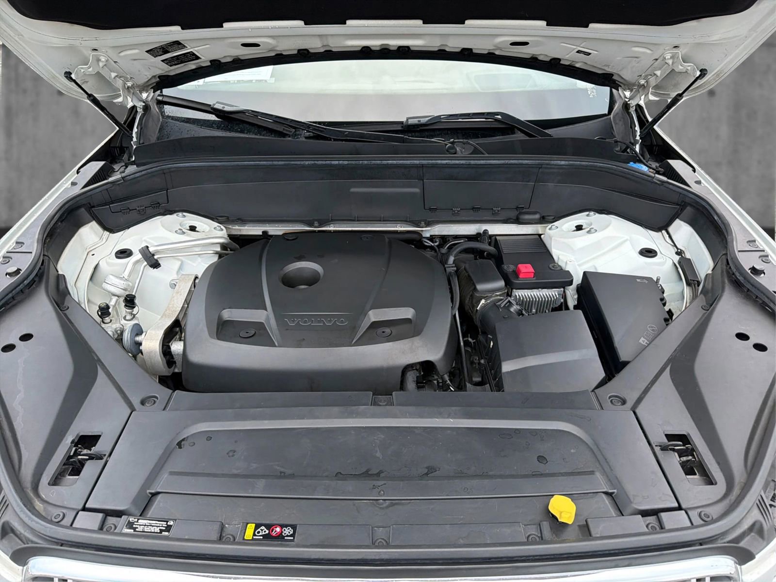 Used 2017 Volvo XC90 T6 Inscription w/ Luxury Package image 11