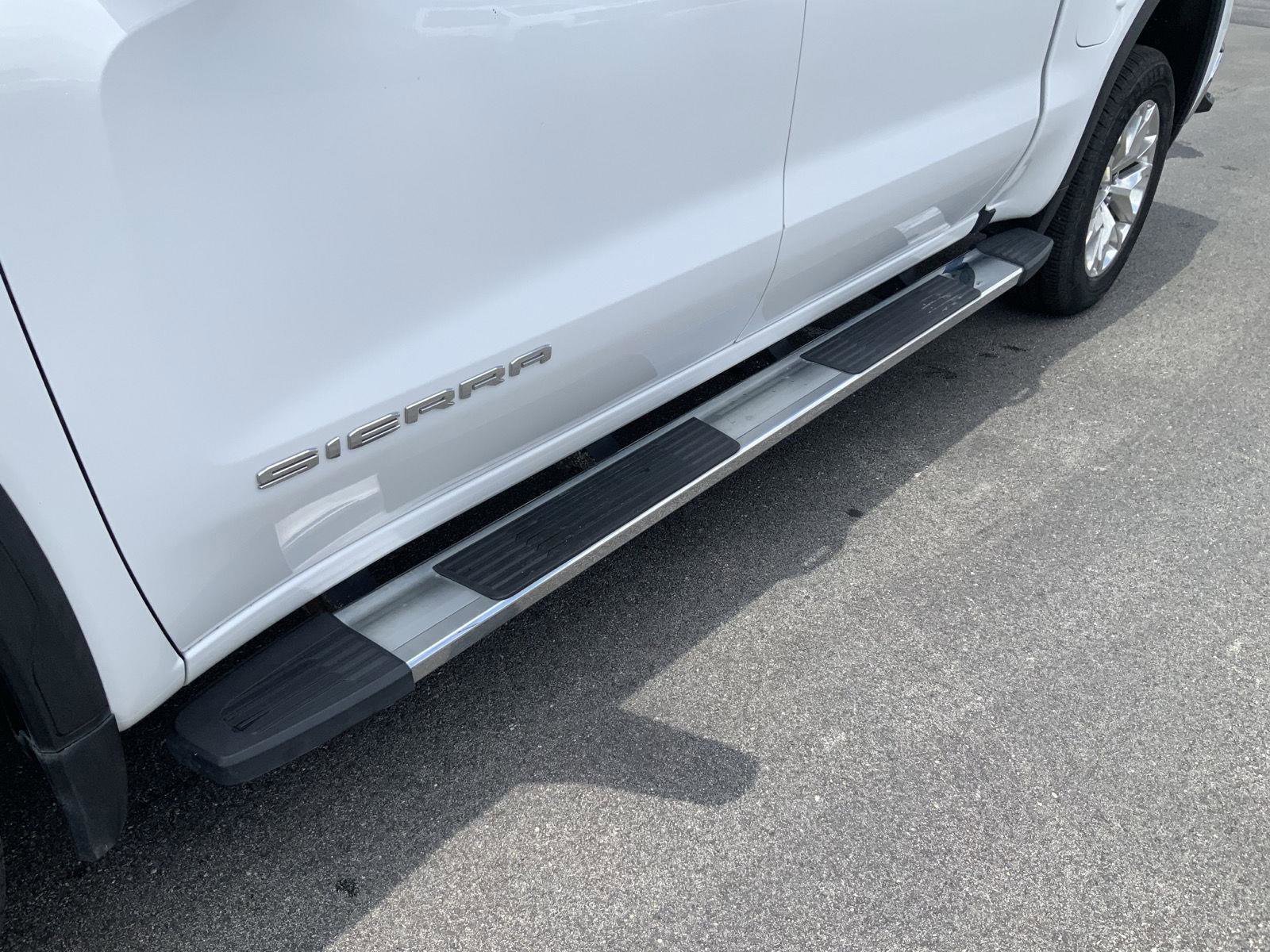 Used 2019 GMC Sierra 1500 SLT w/ SLT Premium Plus Package AWD/4WD image 17