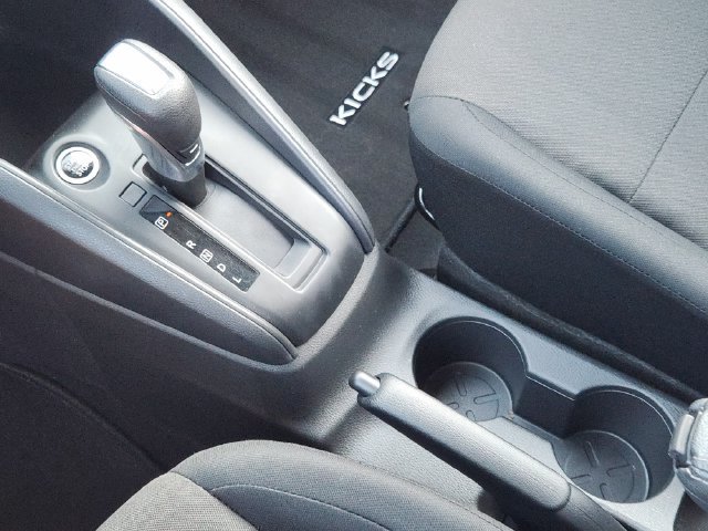 Used 2025 Nissan Kicks Play S FWD image 22