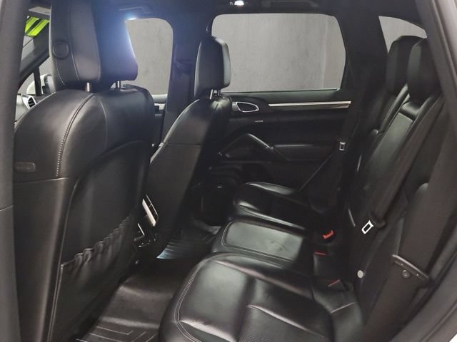 Used 2011 Porsche Cayenne S AWD/4WD image 23