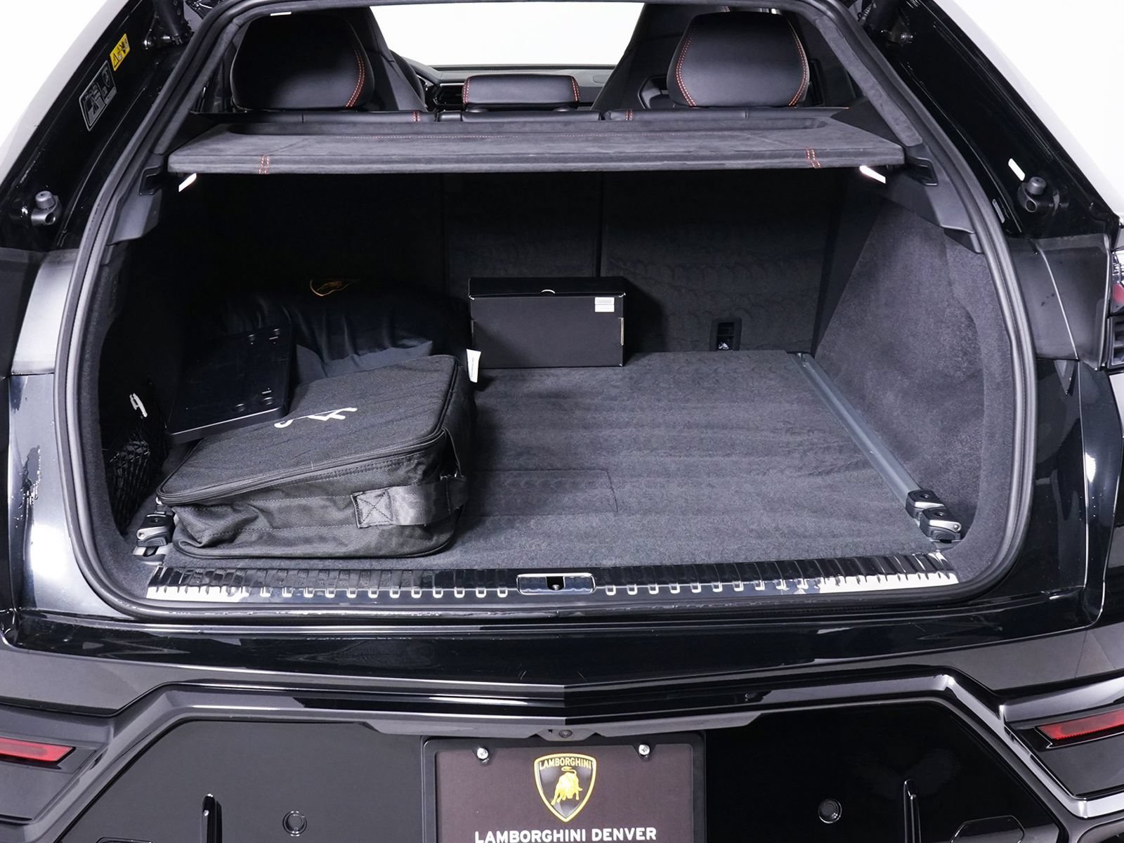Used 2025 Lamborghini Urus S AWD/4WD image 19