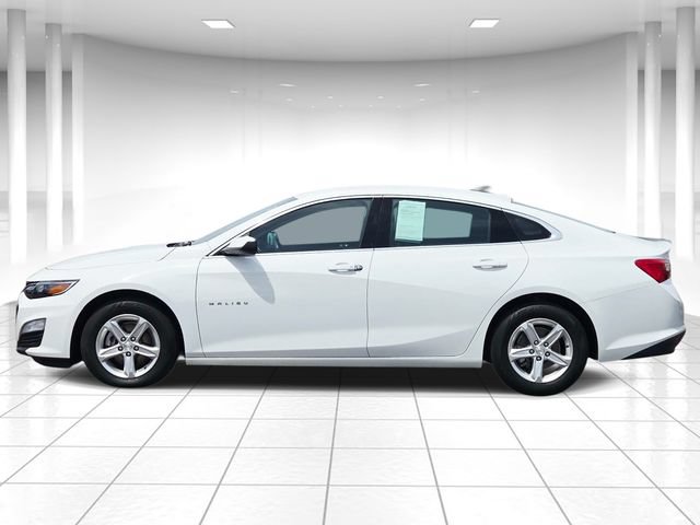 Used 2023 Chevrolet Malibu LS FWD image 2
