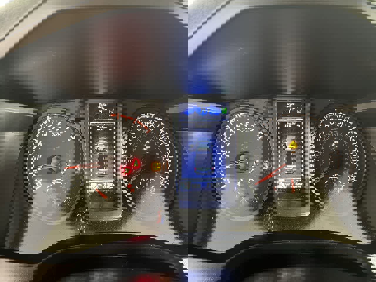 Used 2022 Toyota Tacoma SR image 17