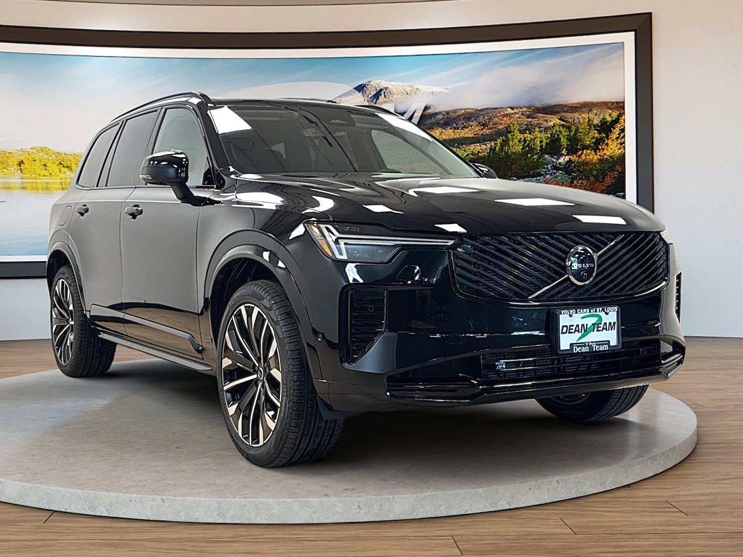 New 2026 Volvo XC90 B6 Ultra w/ Protection Package AWD/4WD image 3
