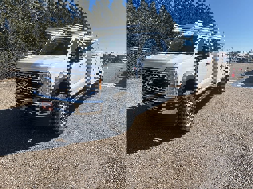 New 2026 Ford F450 XL image 2