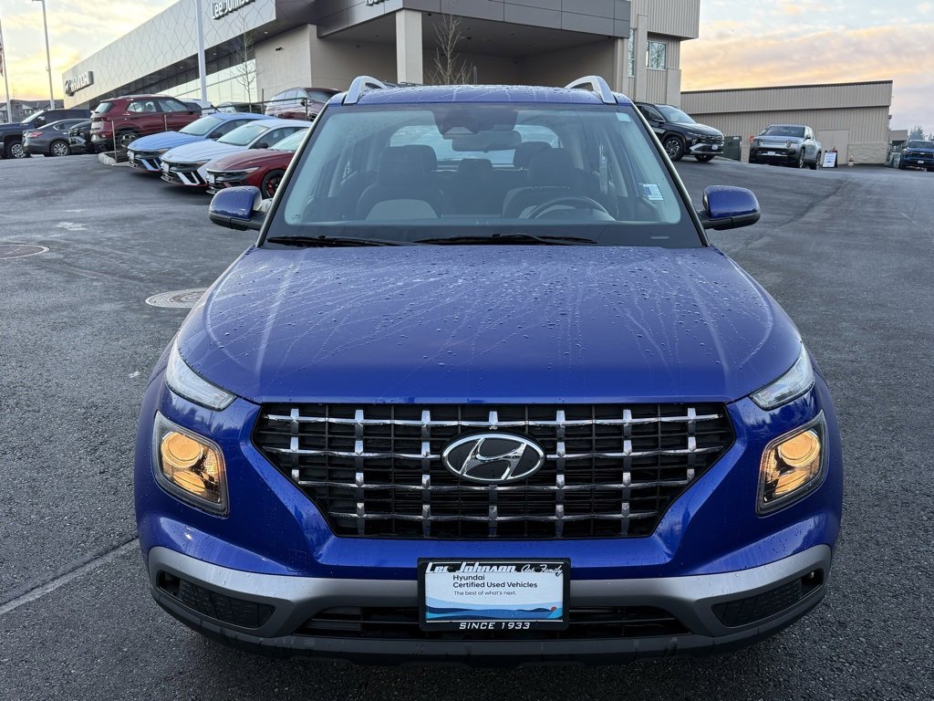 Used 2024 Hyundai Venue SEL image 8