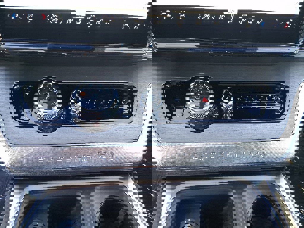 New 2025 Ford Expedition Max Platinum w/ Driver's Package image 39