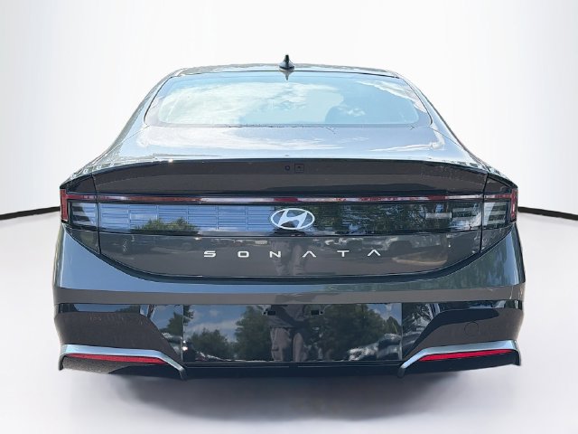 New 2026 Hyundai Sonata SEL FWD image 3