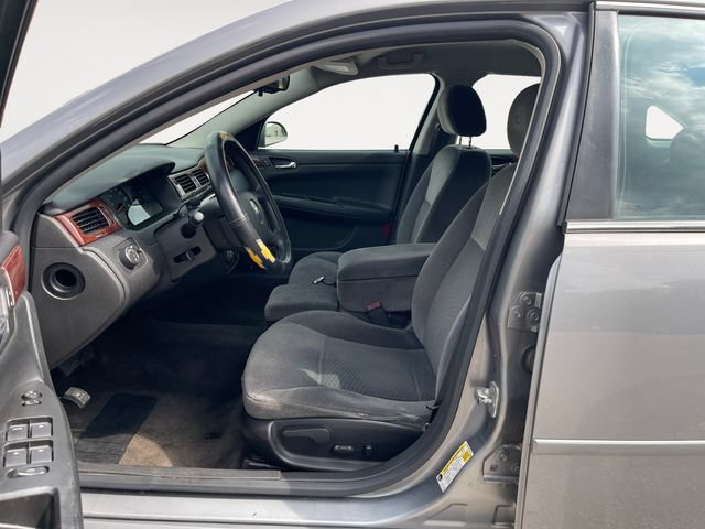 Used 2006 Chevrolet Impala LS FWD image 9