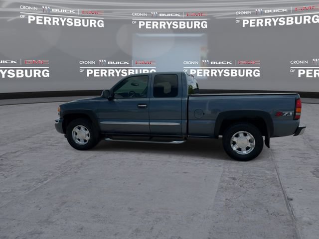 Used 2007 GMC Sierra 1500 SLE w/ Extended Cab Value Package AWD/4WD image 5